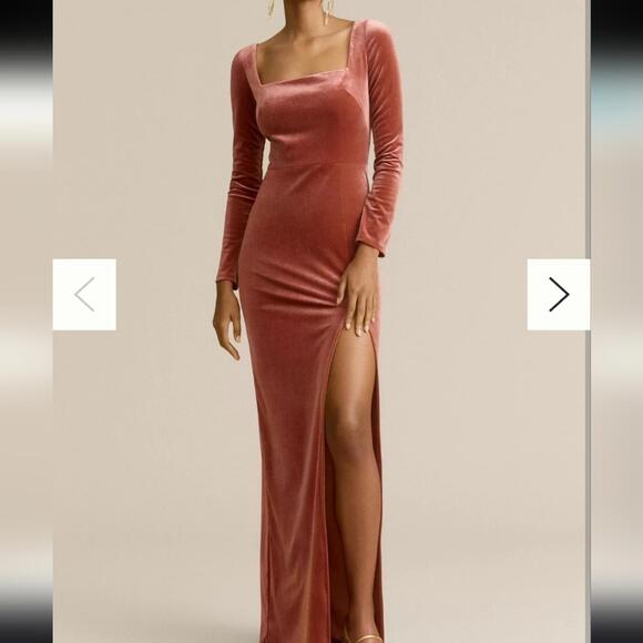 Jenny Yoo Dresses & Skirts - Elegant Velvet Long Sleeve Dress